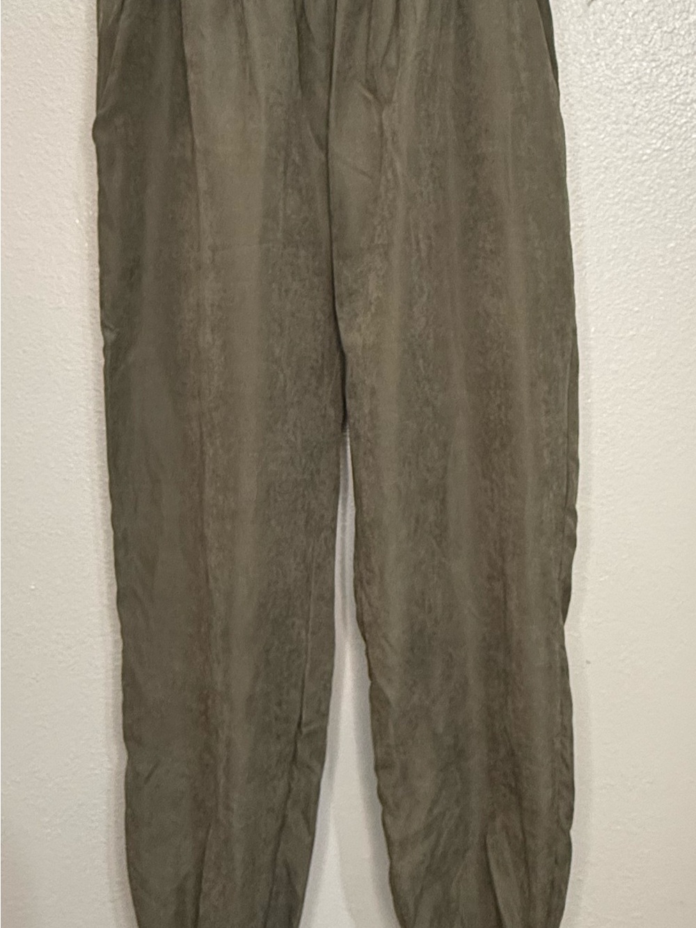 Women’s Olive Green Casual Pants